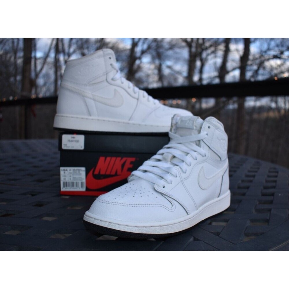 Nike Air Jordan 1 Retro High OG 'Perforated' 2017  575441-100  Youth Size 7Y